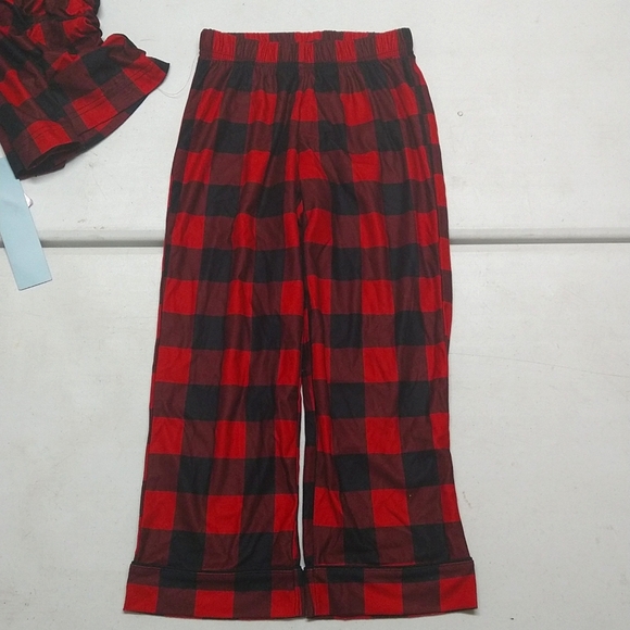 New! Kids' 2pc Button Up Pajama Set Buffalo Check - Cat & Jack™ Red M - Picture 8 of 16